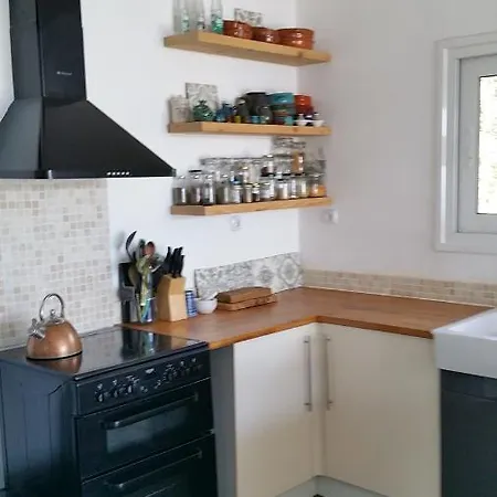 Eliapetra 4 Bedroom With Hot Tub And Yoga Access